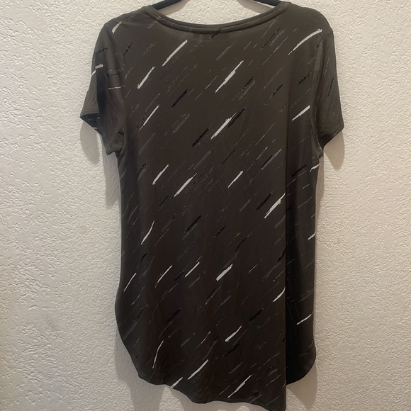 COPY - Apt. 9 Green Top - Picture 3 of 4